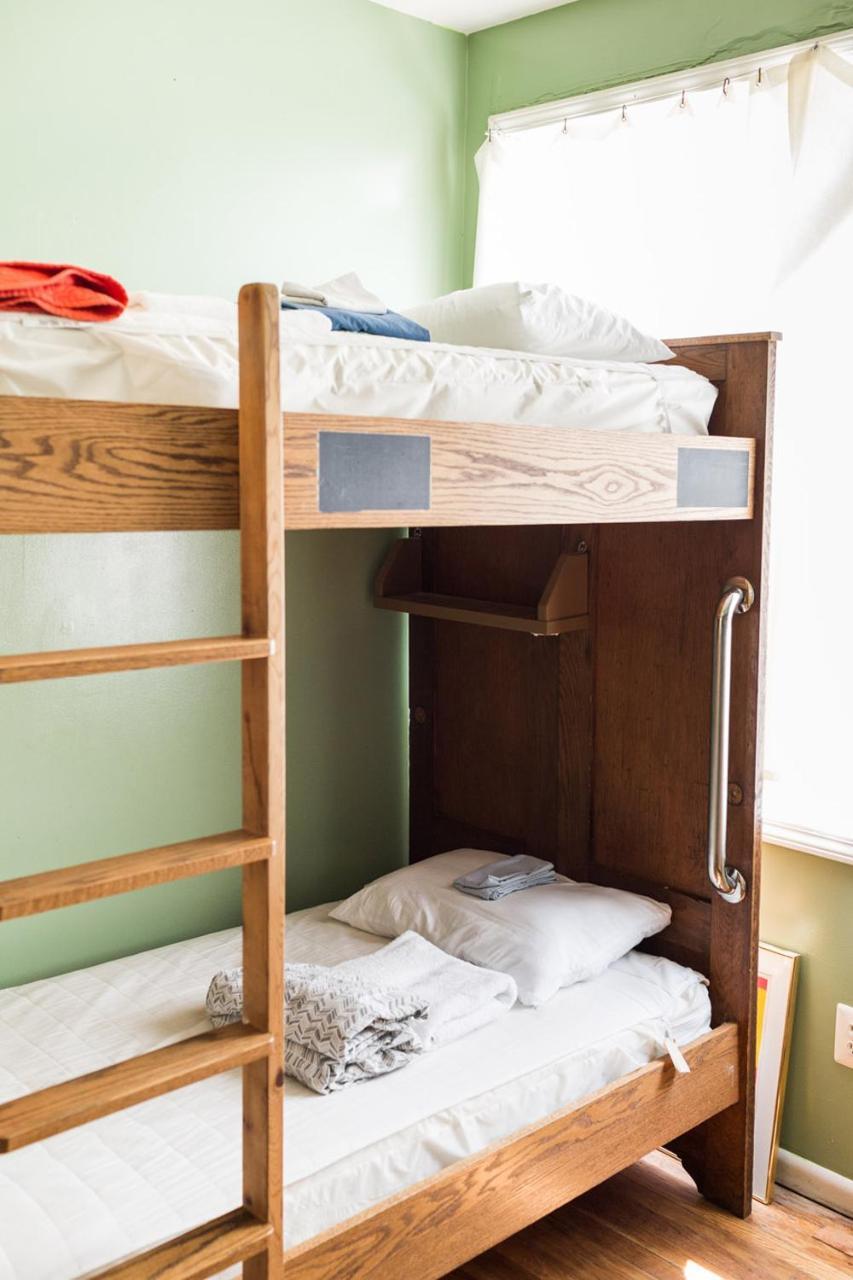 Hostel Detroit Eksteriør billede